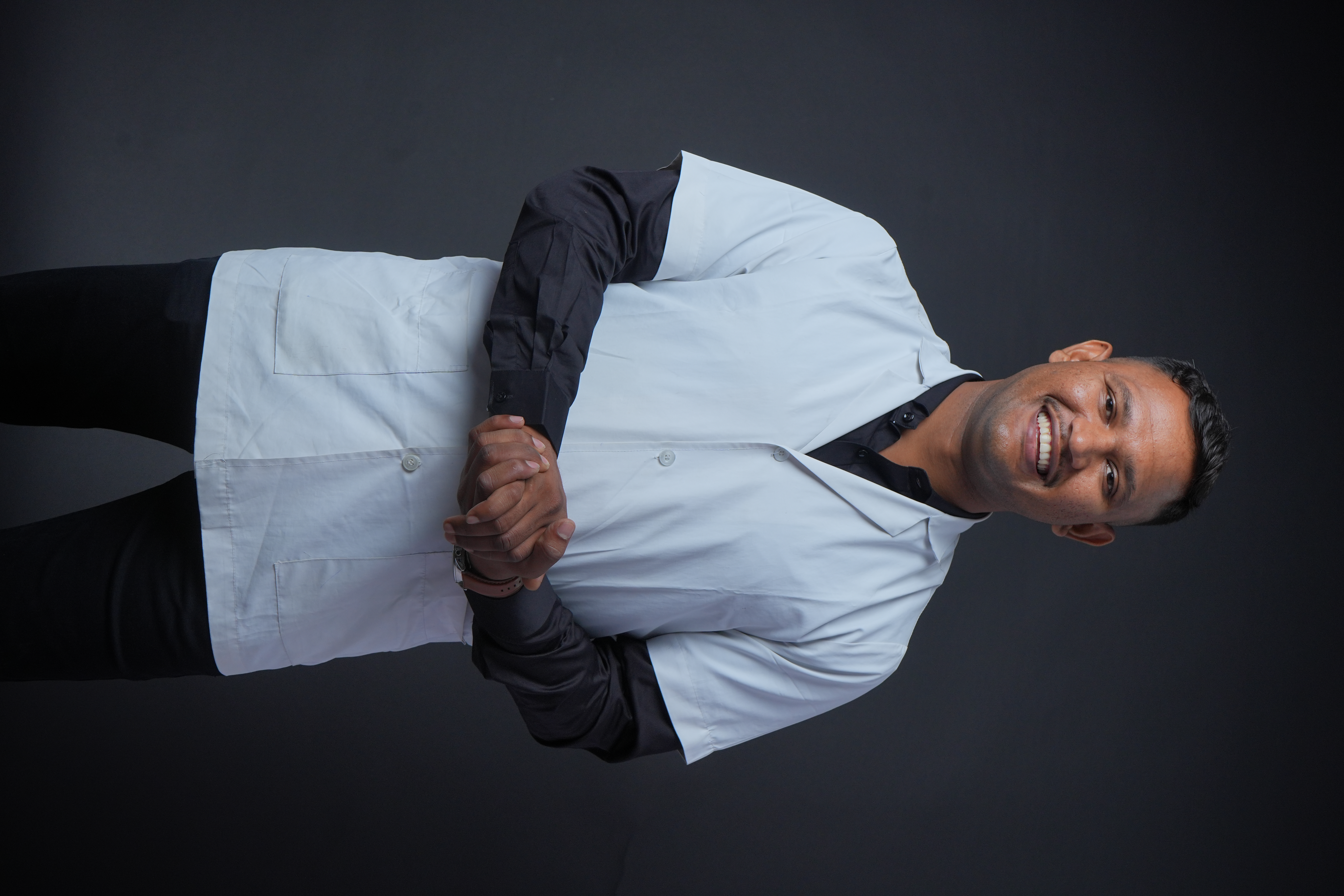 Dr Mayur Vadhwana, PT