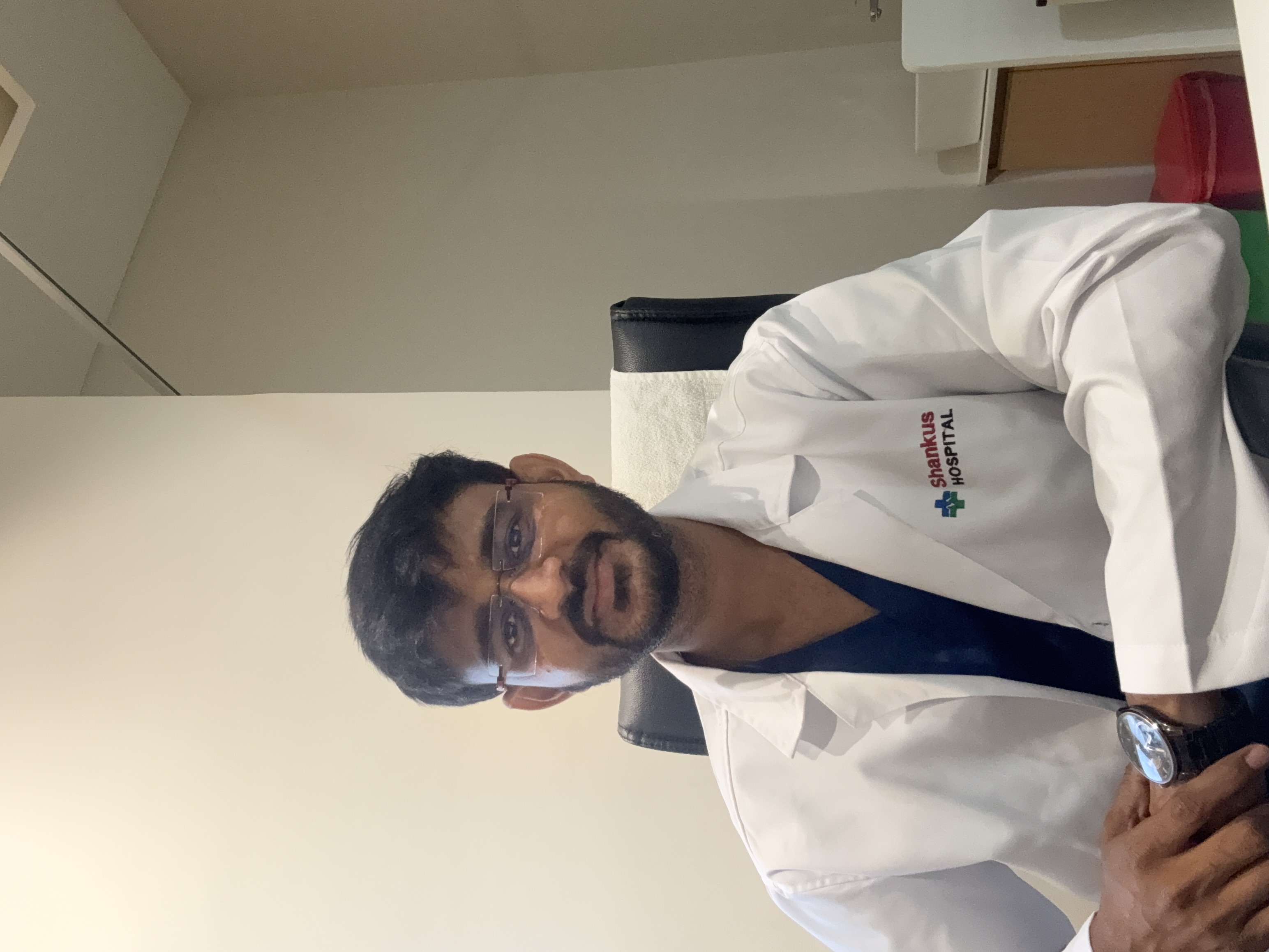 Dr.Nilesh Badani