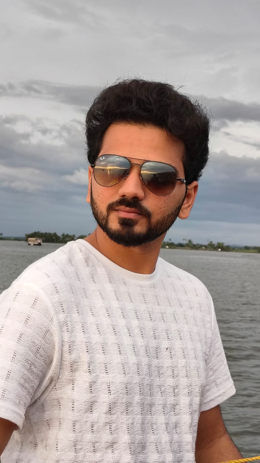Dr. Pratik Bagavadiya
